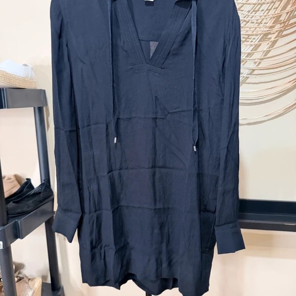 Diane Von Furstenberg Black Long-Sleeve V-Neck Tunic Dress